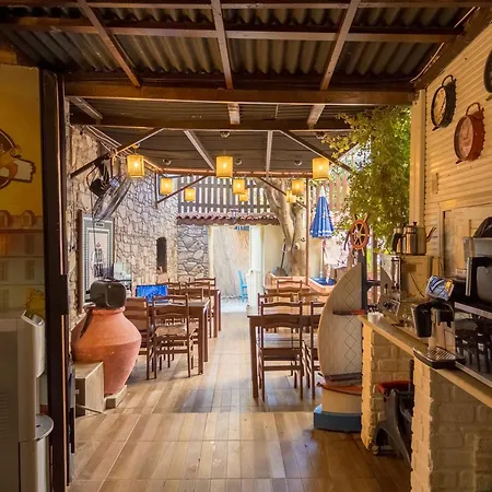 Homestay szállás Tarihi Konagi Antikhan Ayvalı