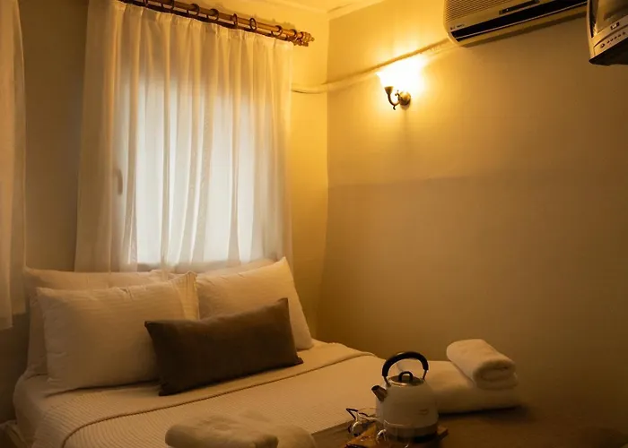 Tarihi Konagi Antikhan Quarto em Acomodações Particulares