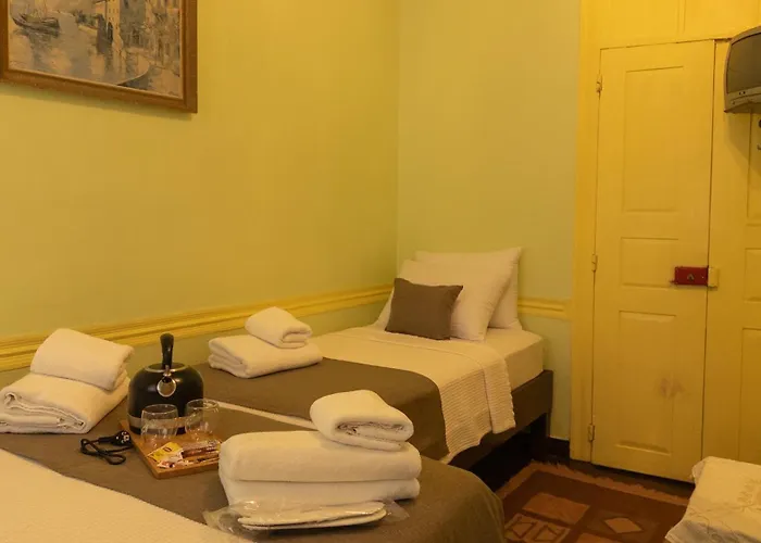 Tarihi Konagi Antikhan * Ayvalı